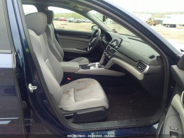 Photo 4 VIN: 1HGCV3F4XKA019986 - HONDA ACCORD HYBRID 