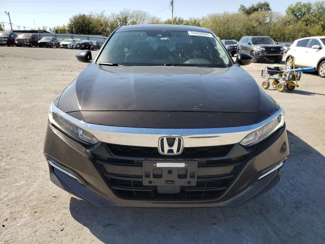 Photo 4 VIN: 1HGCV3F51JA004672 - HONDA ACCORD HYB 