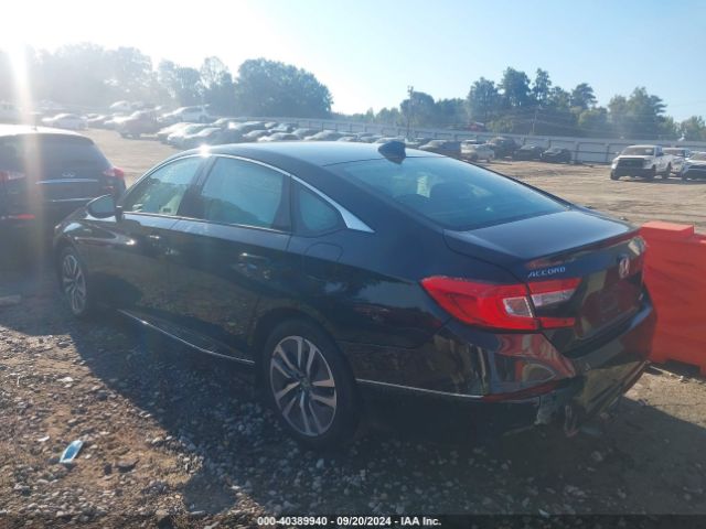 Photo 2 VIN: 1HGCV3F51KA004219 - HONDA ACCORD 