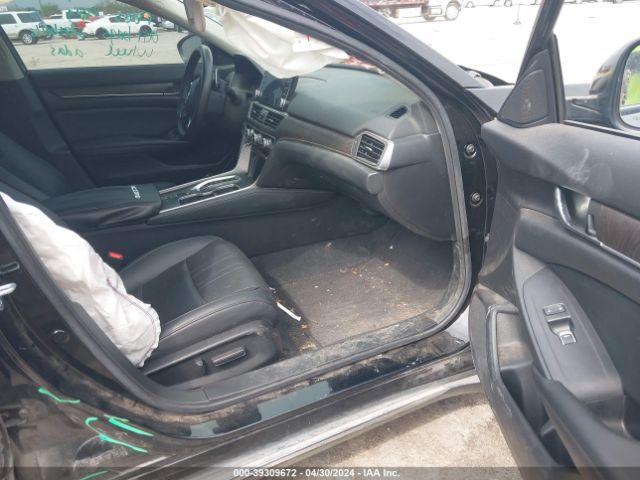 Photo 4 VIN: 1HGCV3F53MA011756 - HONDA ACCORD 