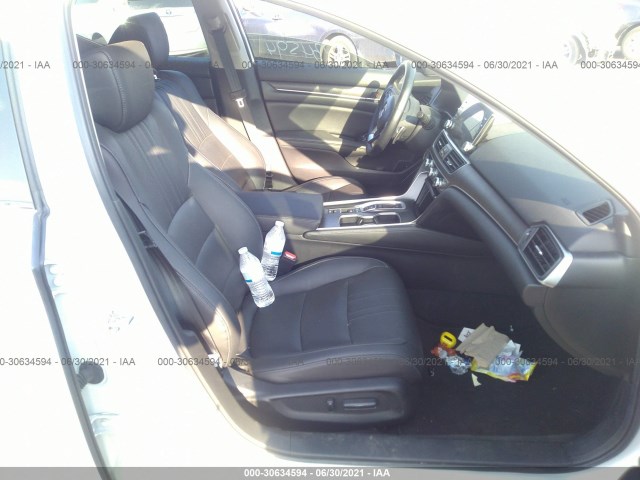 Photo 4 VIN: 1HGCV3F54KA016171 - HONDA ACCORD HYBRID 