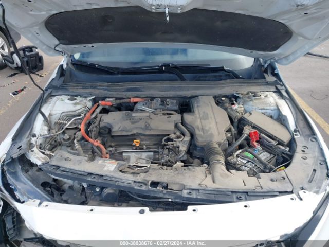 Photo 9 VIN: 1HGCV3F56JA010919 - HONDA ACCORD HYBRID 