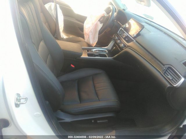 Photo 4 VIN: 1HGCV3F56LA015587 - HONDA ACCORD HYBRID 