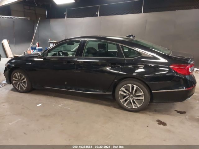 Photo 2 VIN: 1HGCV3F57KA002426 - HONDA ACCORD 