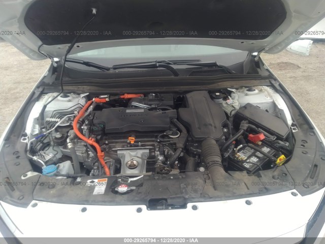 Photo 9 VIN: 1HGCV3F58JA010310 - HONDA ACCORD 