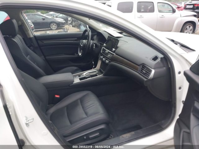 Photo 4 VIN: 1HGCV3F58MA021313 - HONDA ACCORD 