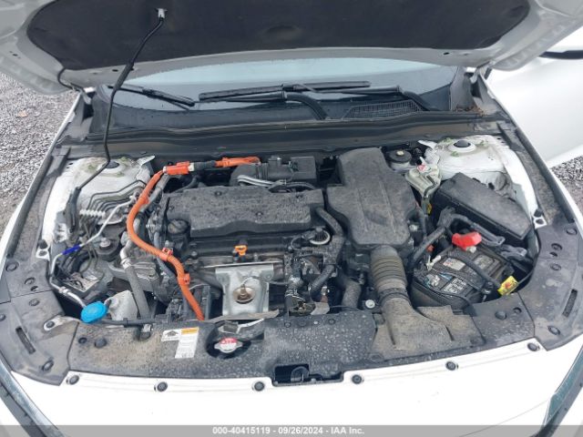 Photo 9 VIN: 1HGCV3F5XMA013715 - HONDA ACCORD 