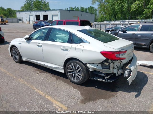 Photo 2 VIN: 1HGCV3F62JA003443 - HONDA ACCORD HYBRID 