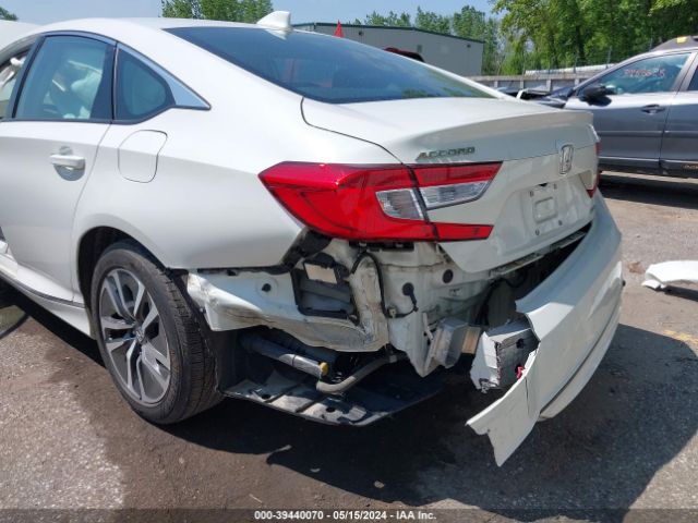 Photo 5 VIN: 1HGCV3F62JA003443 - HONDA ACCORD HYBRID 