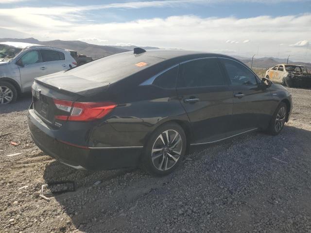 Photo 2 VIN: 1HGCV3F90JA002141 - HONDA ACCORD 