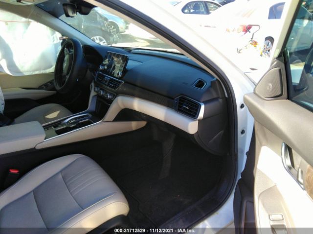 Photo 4 VIN: 1HGCV3F90LA007665 - HONDA ACCORD 