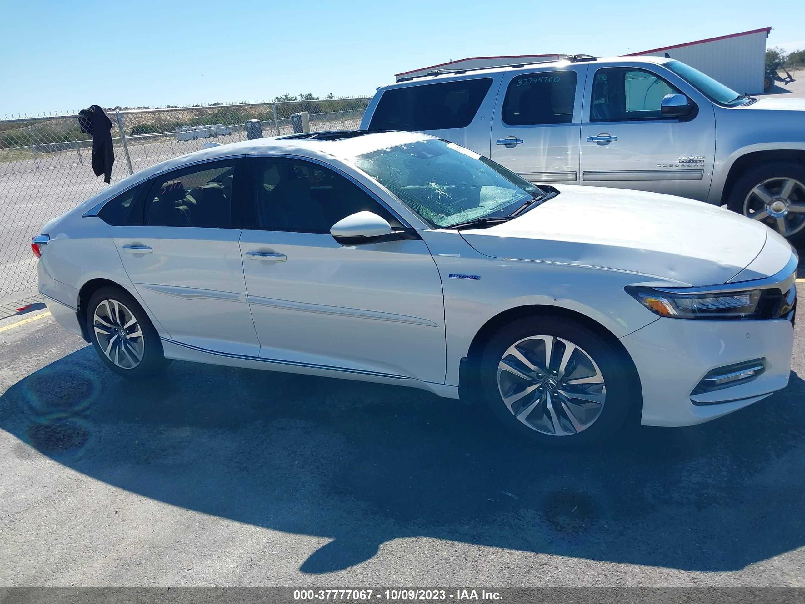 Photo 12 VIN: 1HGCV3F90LA009688 - HONDA ACCORD 