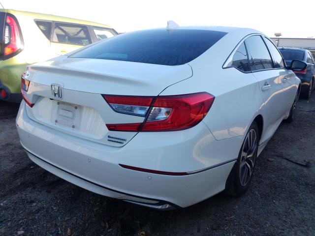 Photo 3 VIN: 1HGCV3F93JA001629 - HONDA ACCORD TOU 