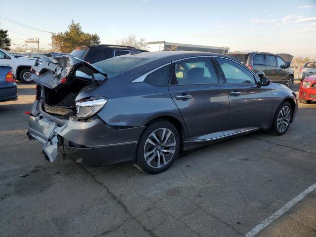 Photo 2 VIN: 1HGCV3F96JA004122 - HONDA ACCORD 