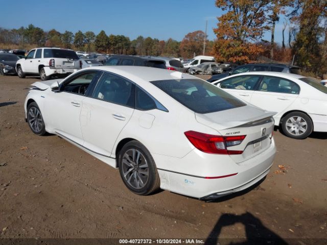 Photo 2 VIN: 1HGCV3F96JA011538 - HONDA ACCORD 