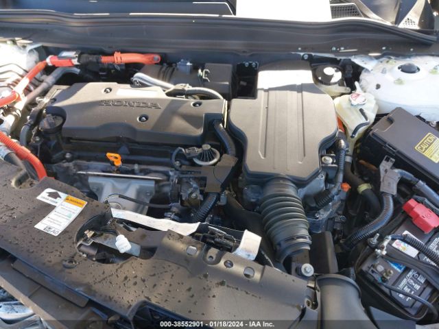 Photo 9 VIN: 1HGCV3F96JA014164 - HONDA ACCORD HYBRID 