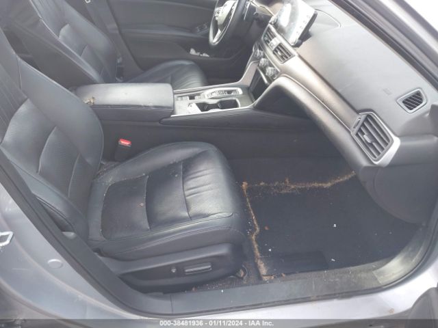 Photo 4 VIN: 1HGCV3F99JA006950 - HONDA ACCORD 