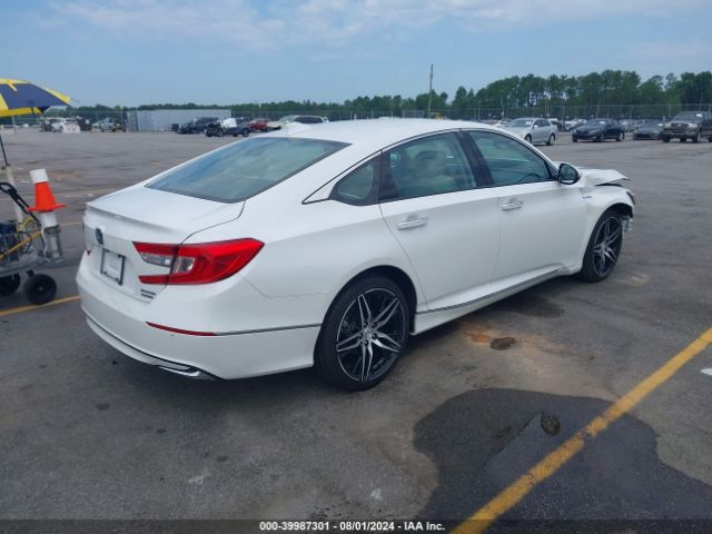 Photo 3 VIN: 1HGCV3F9XMA020067 - HONDA ACCORD 