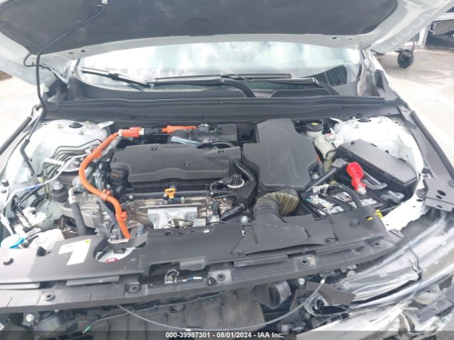 Photo 9 VIN: 1HGCV3F9XMA020067 - HONDA ACCORD 