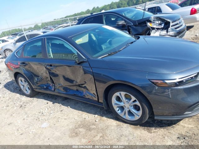 Photo 5 VIN: 1HGCY1F21PA011647 - HONDA ACCORD 