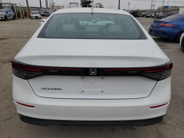 Photo 5 VIN: 1HGCY1F22RA022269 - HONDA ACCORD 