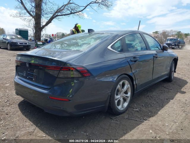 Photo 3 VIN: 1HGCY1F23PA004926 - HONDA ACCORD 