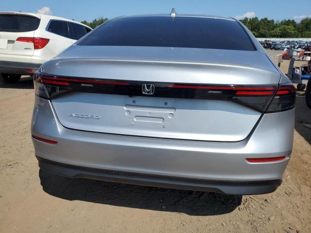 Photo 5 VIN: 1HGCY1F23PA010158 - HONDA ACCORD LX 