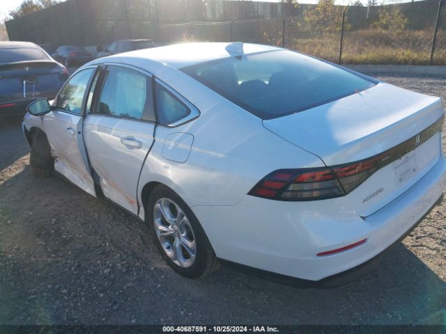 Photo 2 VIN: 1HGCY1F23RA009336 - HONDA ACCORD 