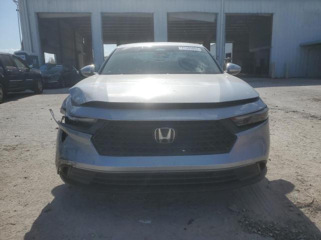 Photo 4 VIN: 1HGCY1F24PA016101 - HONDA ACCORD LX 