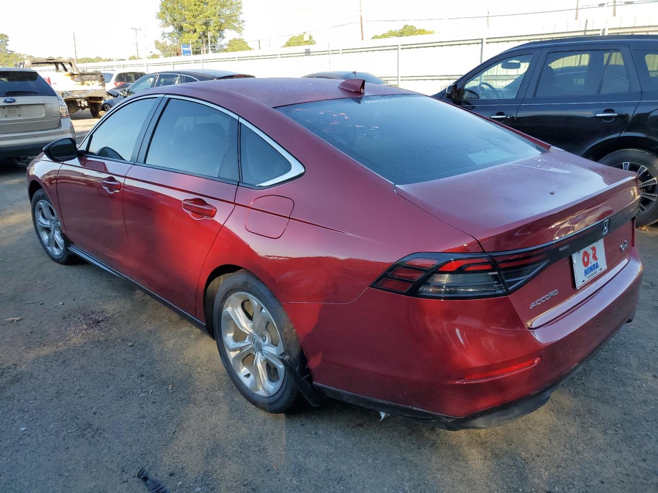 Photo 1 VIN: 1HGCY1F24PA042648 - HONDA ACCORD 