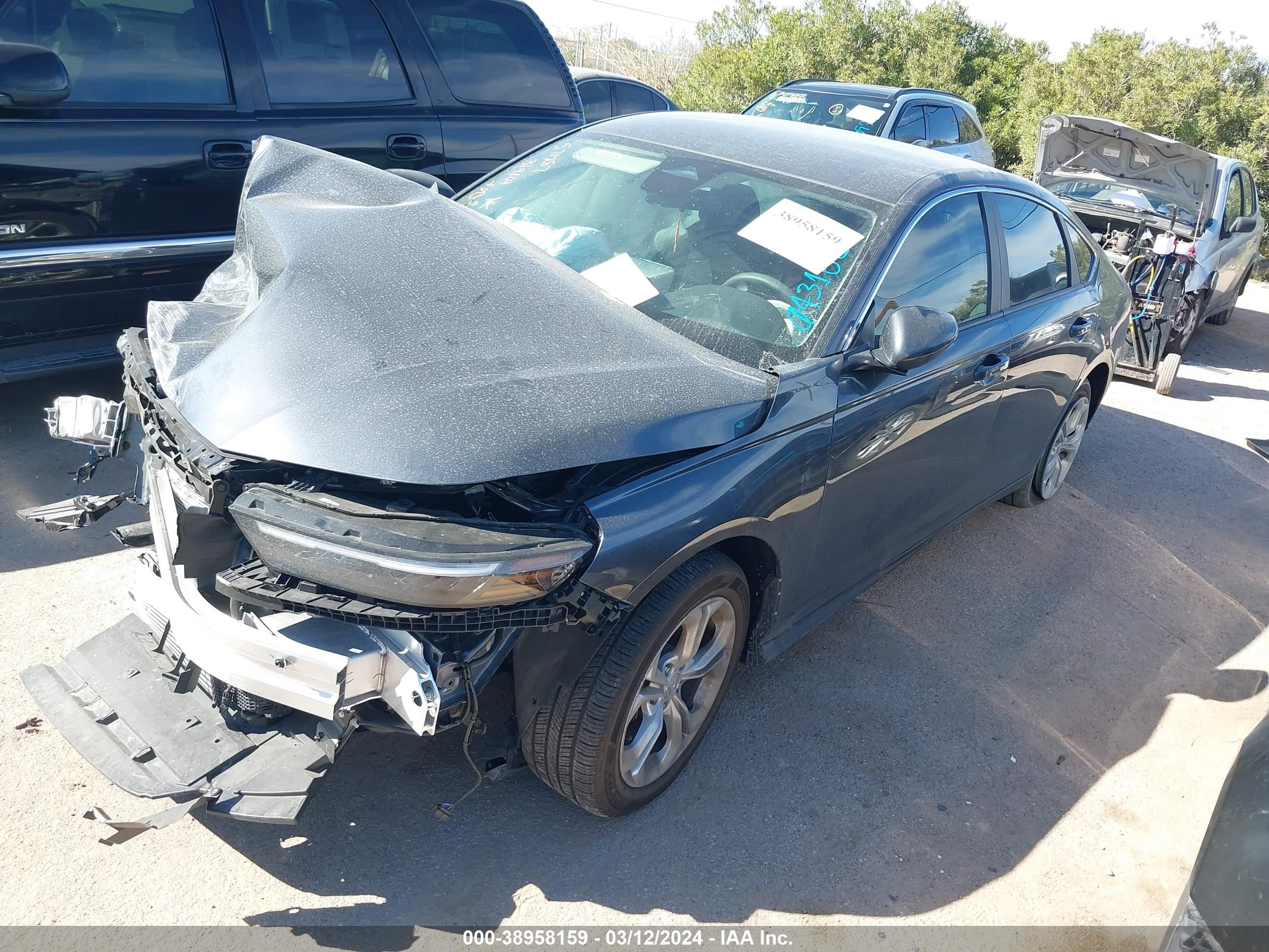 Photo 1 VIN: 1HGCY1F25PA043162 - HONDA ACCORD 