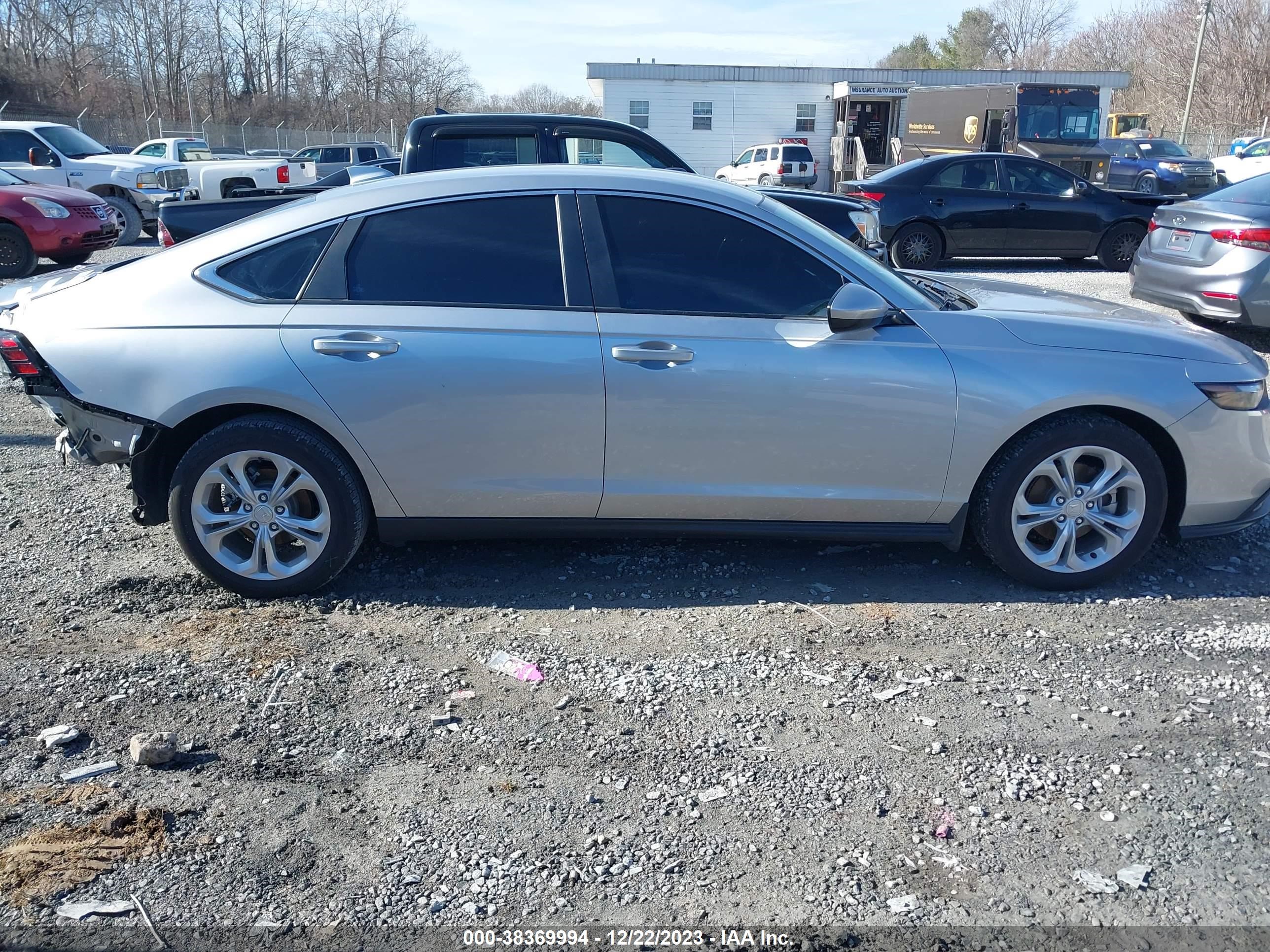 Photo 12 VIN: 1HGCY1F26PA008999 - HONDA ACCORD 