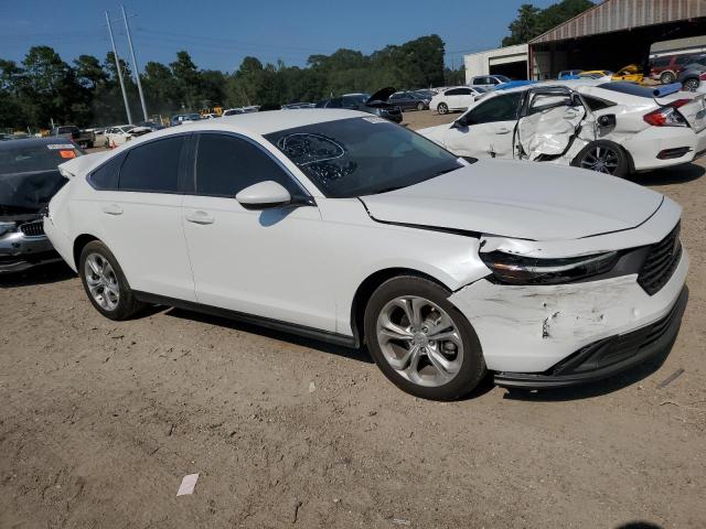 Photo 3 VIN: 1HGCY1F27RA062542 - HONDA ACCORD LX 