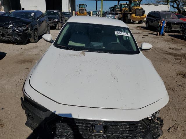 Photo 4 VIN: 1HGCY1F27RA092978 - HONDA ACCORD LX 