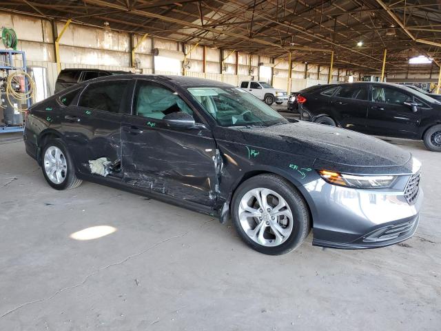 Photo 3 VIN: 1HGCY1F28RA046009 - HONDA ACCORD LX 