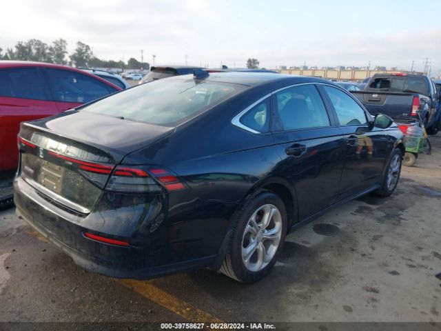 Photo 3 VIN: 1HGCY1F29PA037669 - HONDA ACCORD 