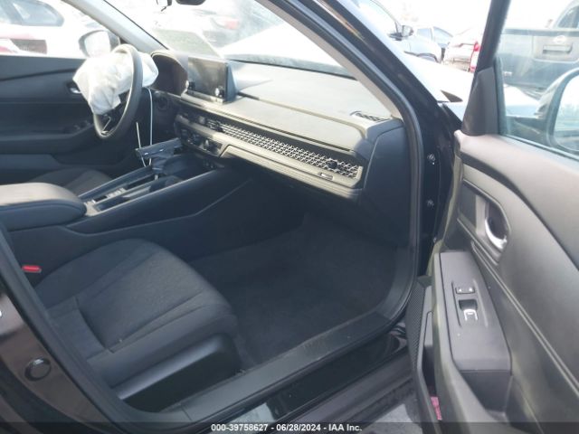 Photo 4 VIN: 1HGCY1F29PA037669 - HONDA ACCORD 