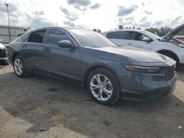 Photo 3 VIN: 1HGCY1F2XPA011632 - HONDA ACCORD 