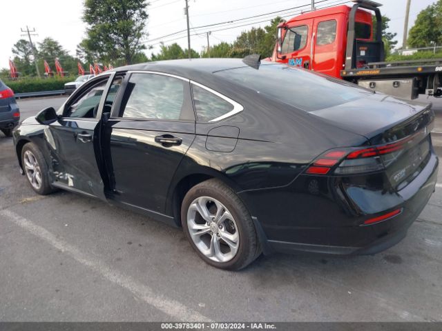 Photo 2 VIN: 1HGCY1F2XPA020153 - HONDA ACCORD 