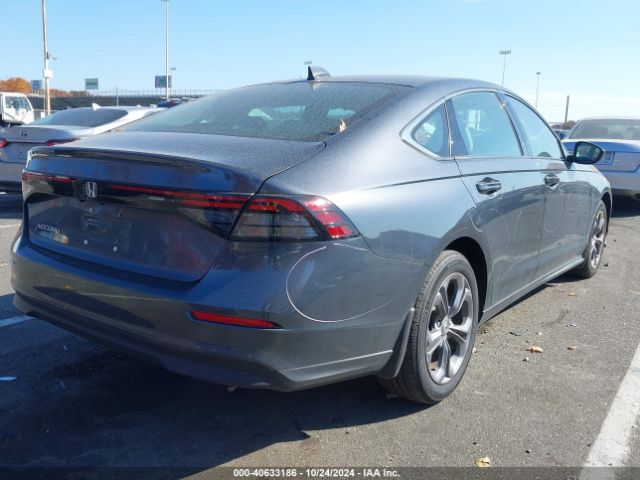 Photo 3 VIN: 1HGCY1F30PA034622 - HONDA ACCORD 