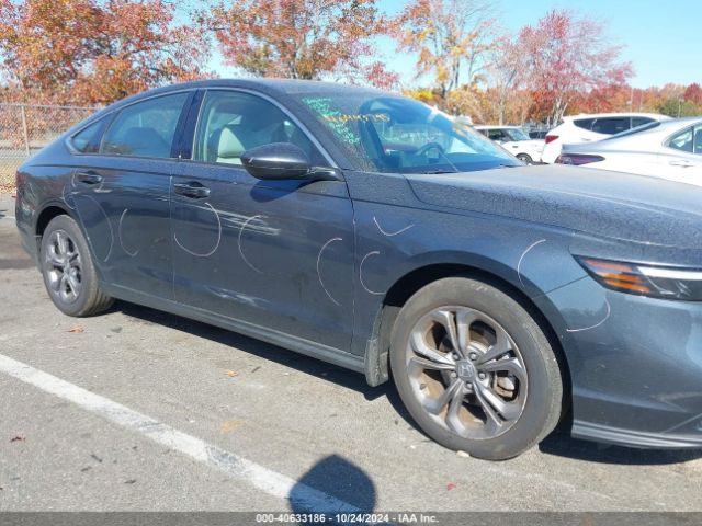 Photo 5 VIN: 1HGCY1F30PA034622 - HONDA ACCORD 