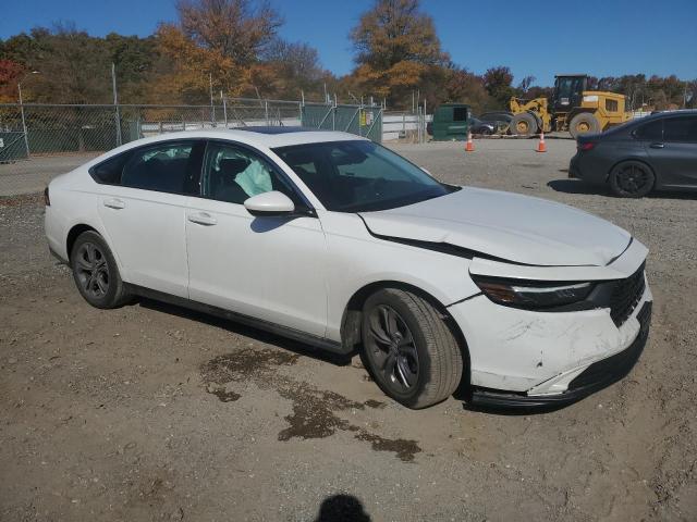 Photo 3 VIN: 1HGCY1F30PA042946 - HONDA ACCORD EX 