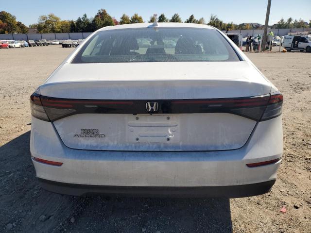 Photo 5 VIN: 1HGCY1F30PA042946 - HONDA ACCORD EX 