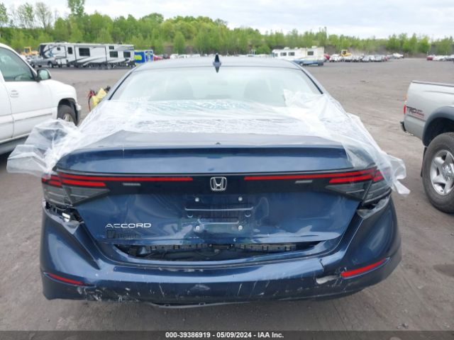 Photo 5 VIN: 1HGCY1F30PA061271 - HONDA ACCORD 