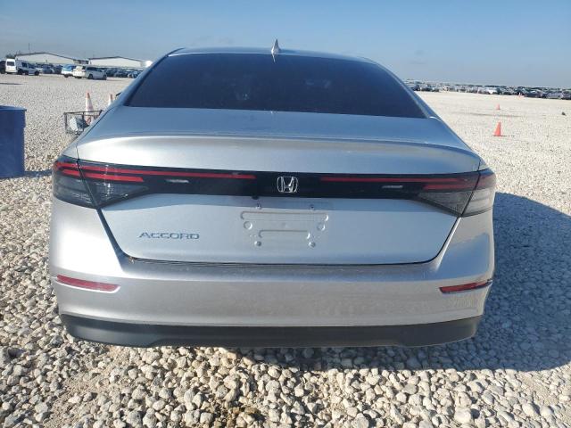 Photo 5 VIN: 1HGCY1F30RA024174 - HONDA ACCORD EX 