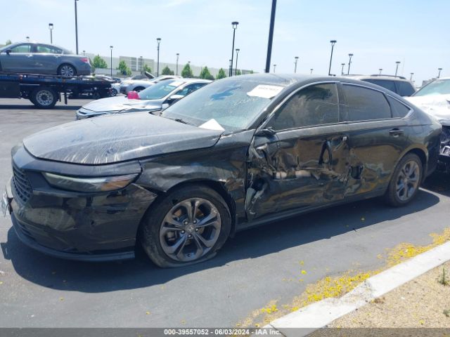 Photo 5 VIN: 1HGCY1F30RA037264 - HONDA ACCORD 