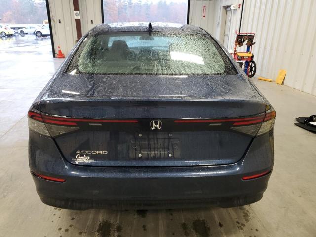 Photo 5 VIN: 1HGCY1F30RA050015 - HONDA ACCORD EX 