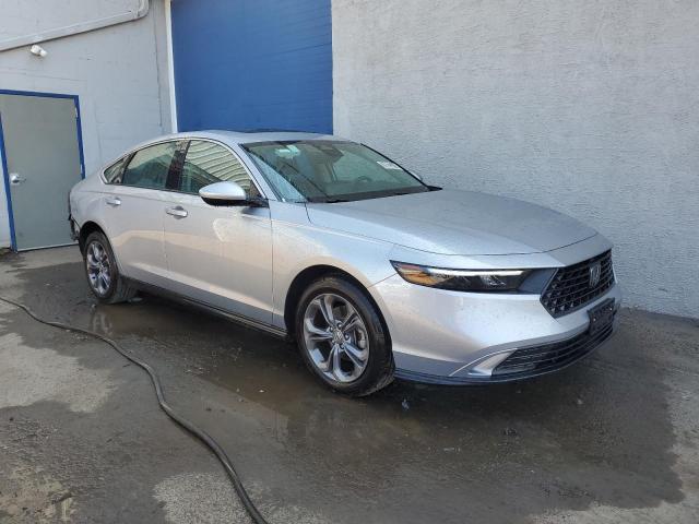 Photo 3 VIN: 1HGCY1F30RA060317 - HONDA ACCORD EX 