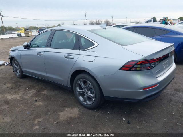 Photo 2 VIN: 1HGCY1F31PA059755 - HONDA ACCORD 