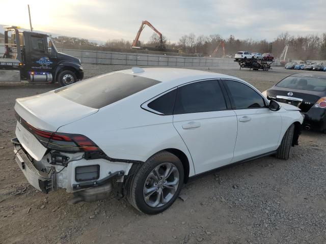 Photo 2 VIN: 1HGCY1F31RA021381 - HONDA ACCORD EX 